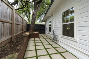 Lawn pavers at white house.